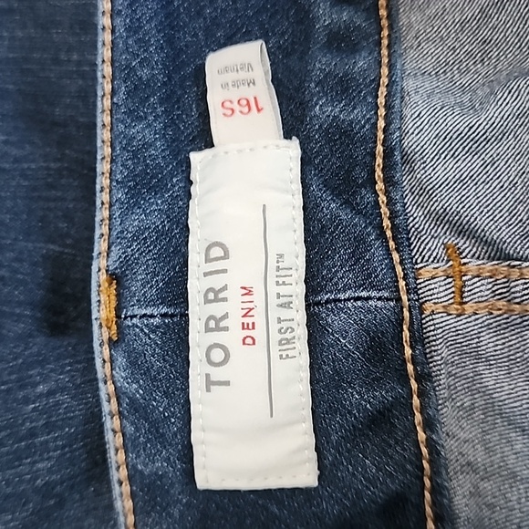 TORRID ANKLE DENIM JEGGING/ SIZE 16S - Picture 4 of 11